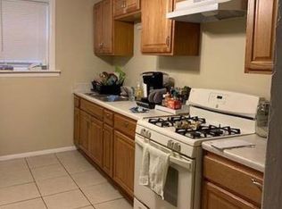 317 Memorial Dr #1, Calumet City, IL 60409