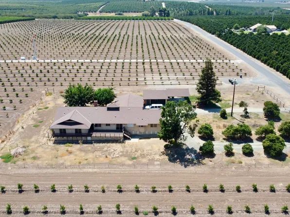 8988 Rd 272, Terra Bella, CA 93270