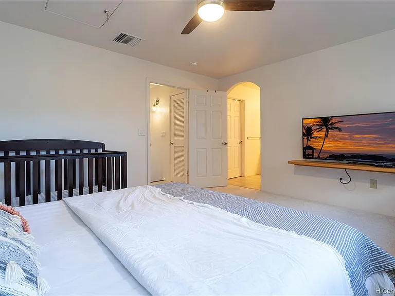 7012 Hawaii Kai Dr #1008 — Photo 16