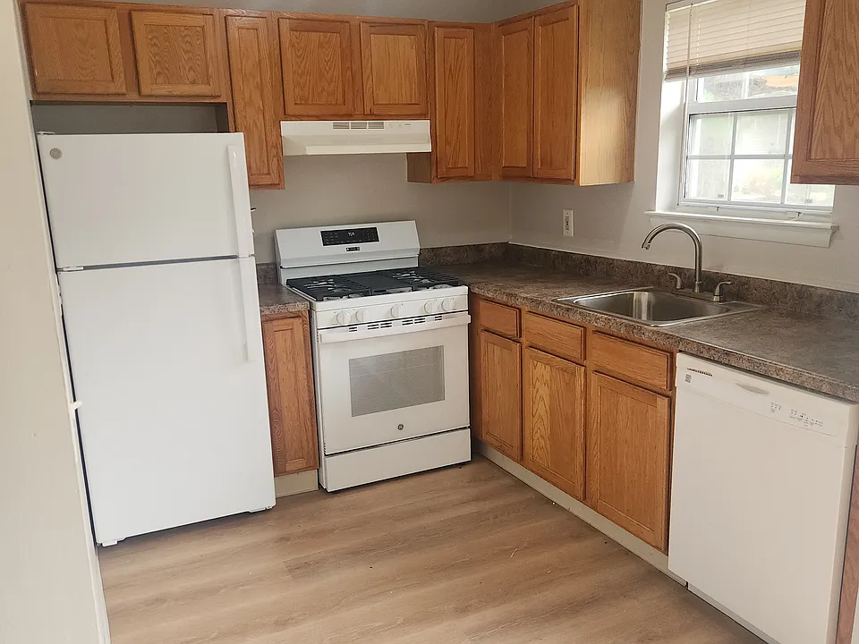 Pine Gate Apartments