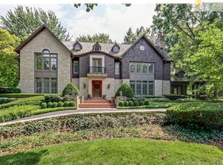 6531 Wenonga Rd, Mission Hills, KS 66208