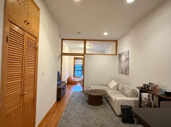 154 Mott Street image 1 of 8