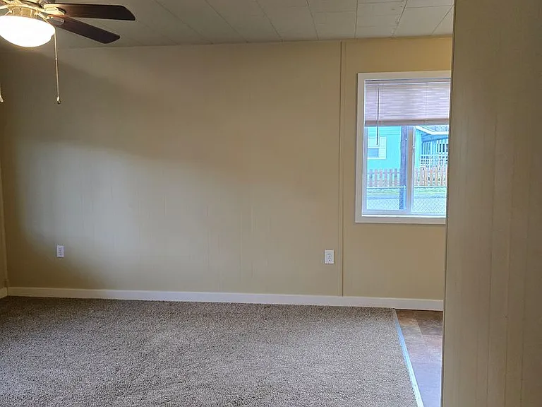2531 Stephenson Ave #A — Photo 15