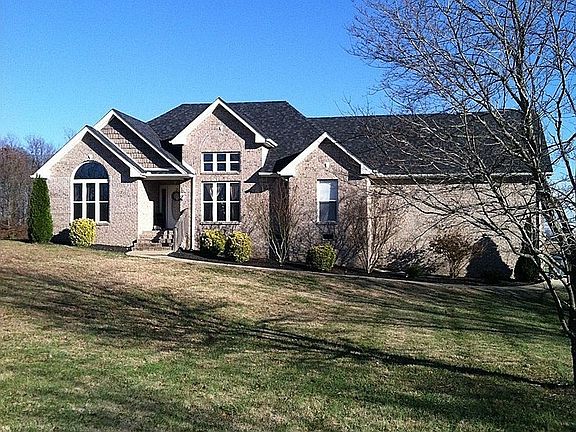 1928 Sqft of living!