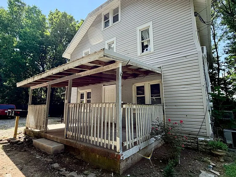 406 Highland Ave #A — Photo 17
