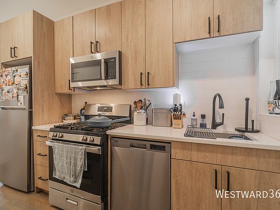 4th image of 6207 N Glenwood Ave #2