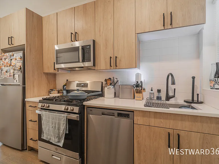 6207 N Glenwood Ave #2 — Photo 4