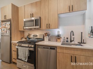 6207 N Glenwood Ave #1, Chicago, IL 60660
