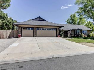 15 Harrison Pl, Sparks, NV