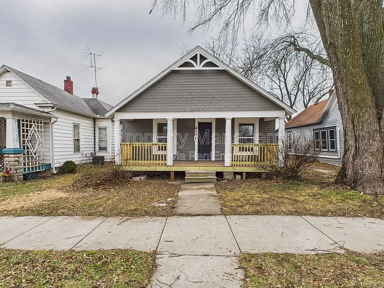 411 Main St — Photo 17