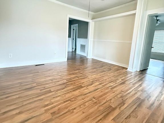 4th image of 444 Mound Ave