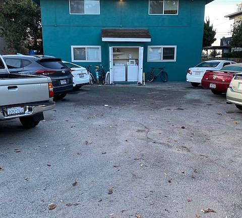 4th image of 6706 Del Playa Dr