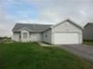26240 W Winding Oak Trl, Channahon, IL 60410