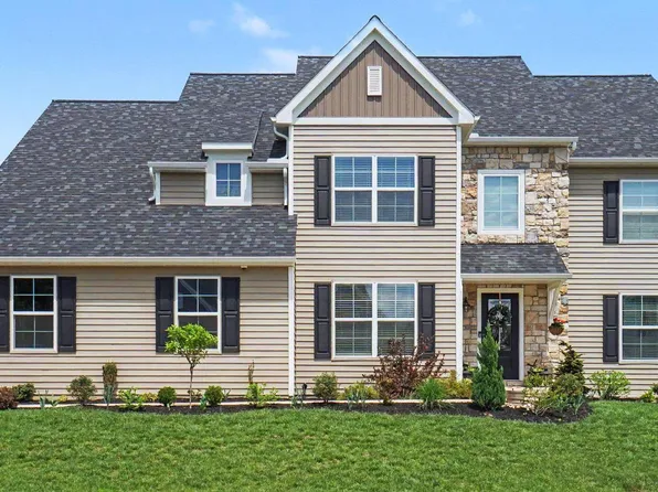 475 Apple Hollow Rd, Mechanicsburg, PA 17055