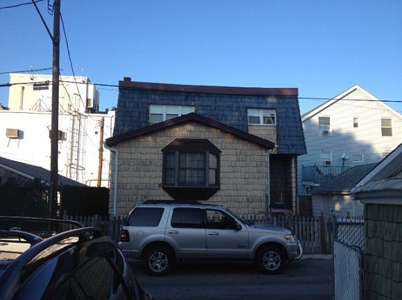 1st image of 80 Abbey Ct
