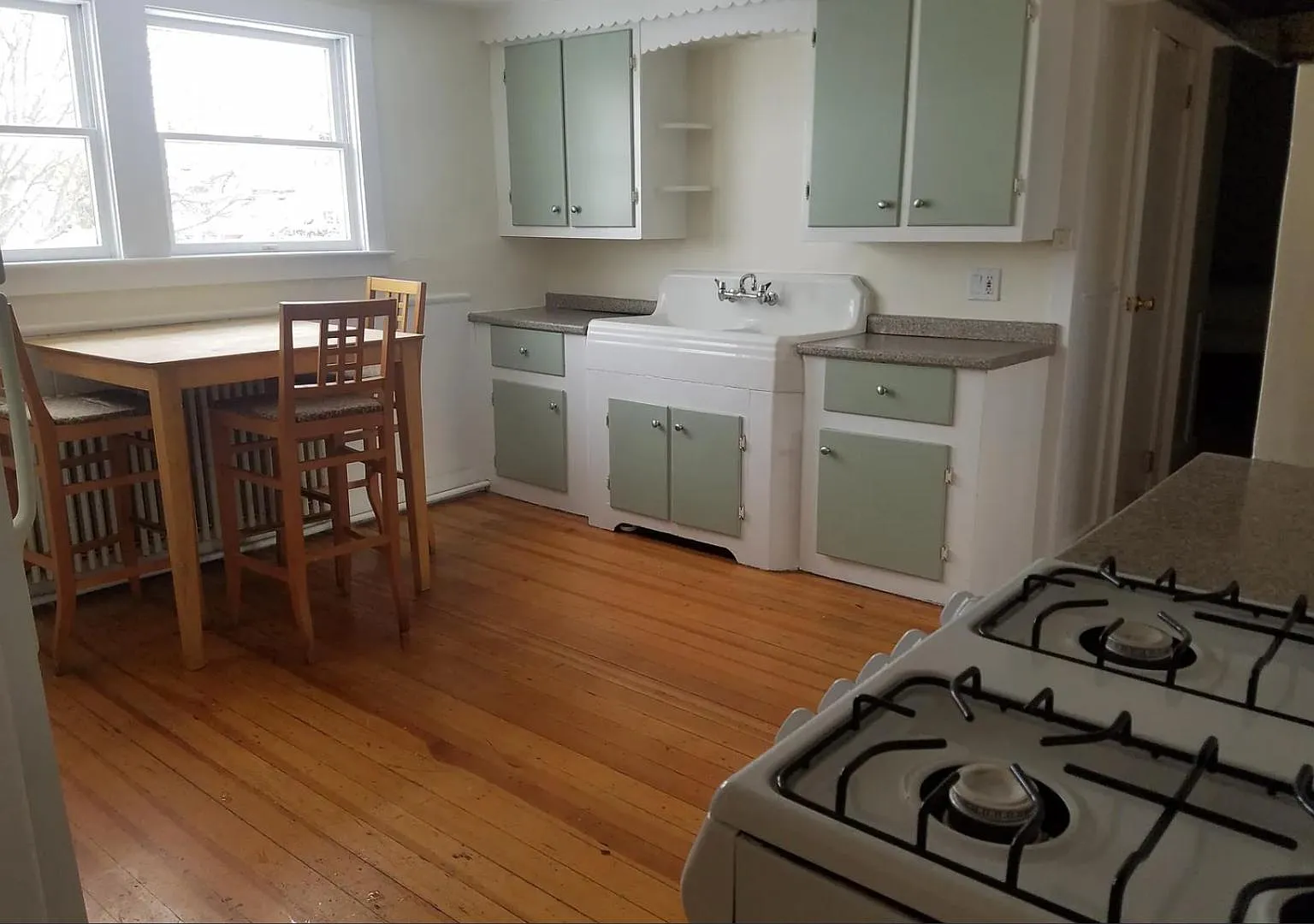 32 Dearborn St. - 5 — Photo 2