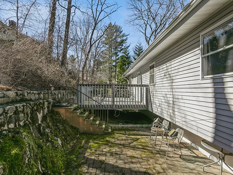 33 Brookside Pl — Photo 19