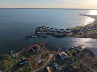 123 Waterview Rd, Lancaster, VA