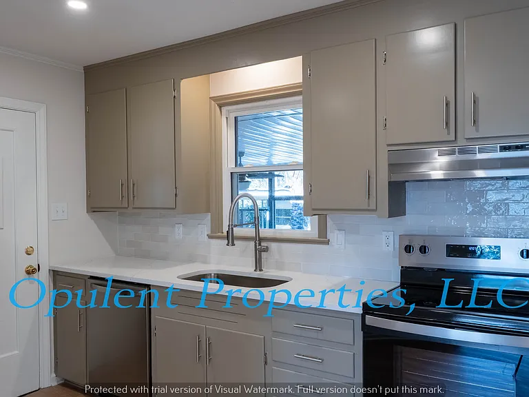 834 Savage Rd — Photo 6