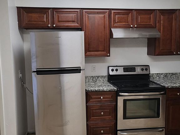 4th image of 177 Lori Anne Ln