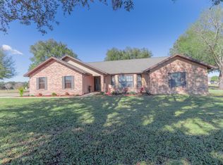 5979 NE 70th St, Silver Springs, FL 34488