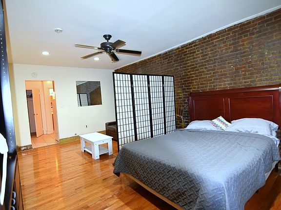 2nd image of 142 W 87th St APT A1
