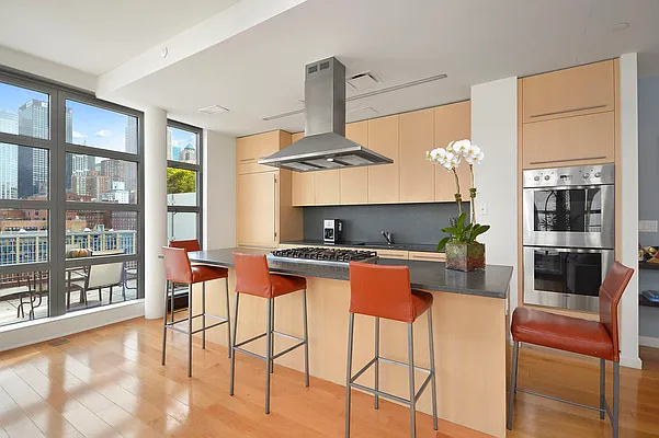 Sold by Corcoran | media 3