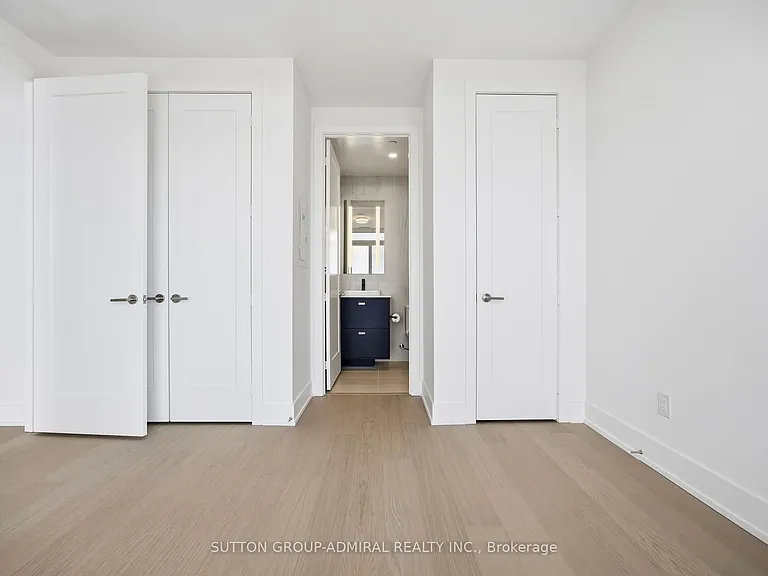 399 Royal Orchard Blvd #LPH16 — Photo 14