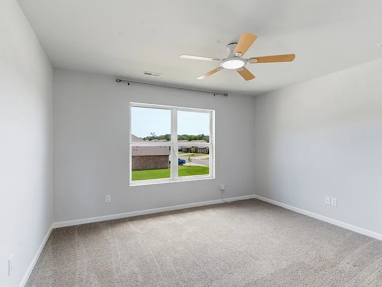 135 Varina Dr — Photo 6