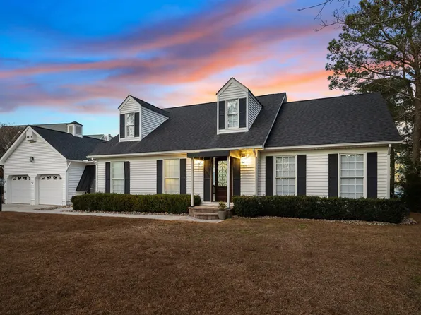 122 Line Boat Ln, Swansboro, NC 28584