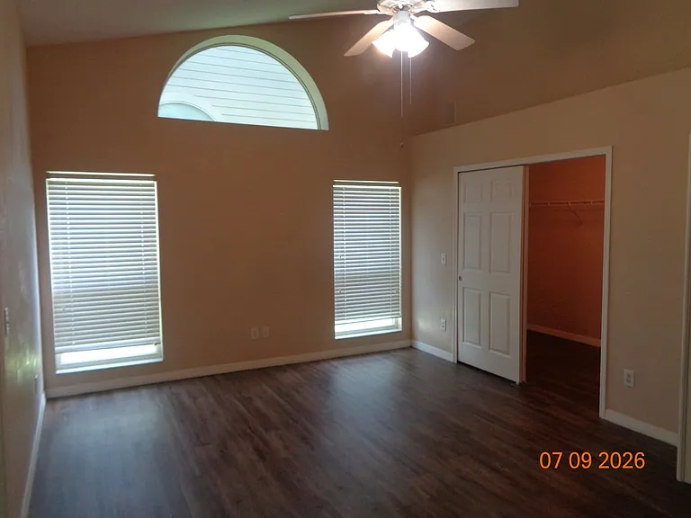 1409 Bent Oaks Blvd — Photo 20