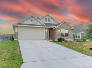 5668 Cross Over Rd, New Braunfels, TX 78132