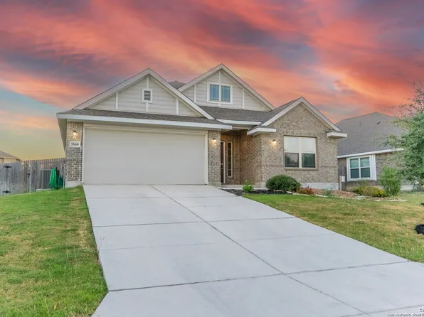 5668 Cross Over, New Braunfels, TX 78132