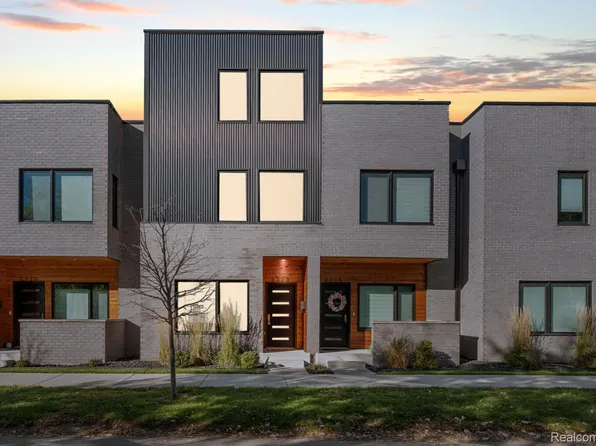 3313 Cochrane St, Detroit, MI 48208