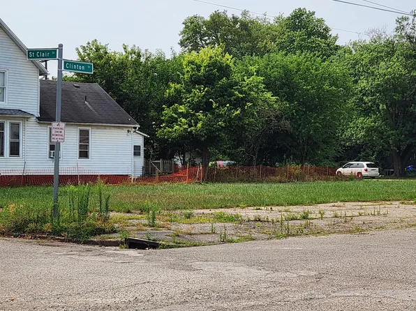 155 Clinton St, Newark, OH 43055