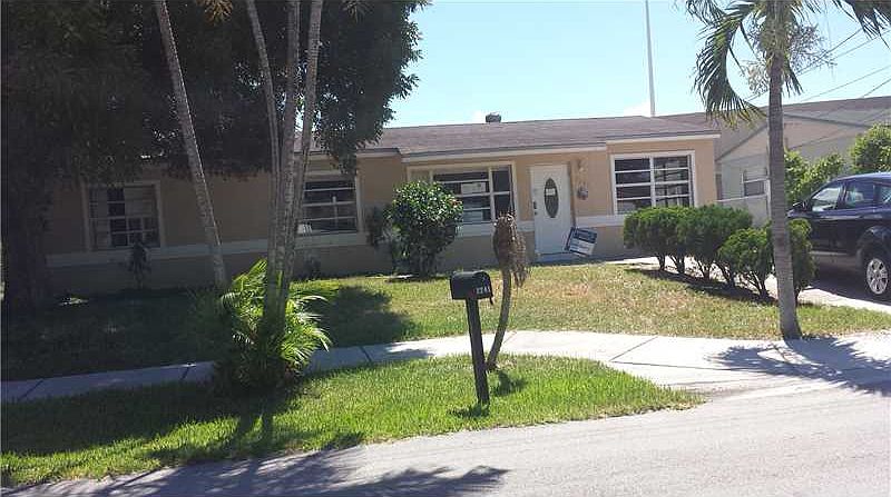 2nd image of 2241 SW 50th Ter