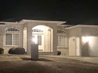 2902 Beringer Cir, Urbana, IL 61802