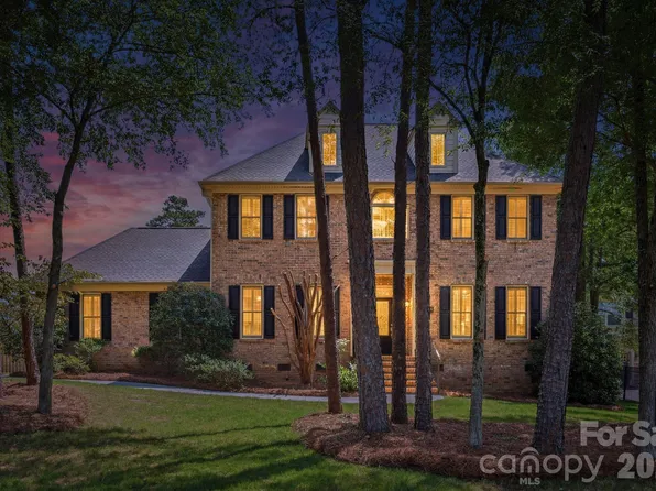 12308 Headquarters Farm Rd, Charlotte, NC 28262