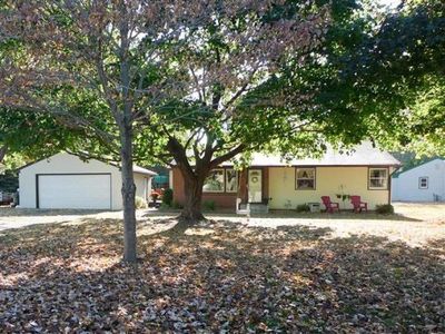 3832 Cranbrook Dr, White Bear Lake, MN, 55110
