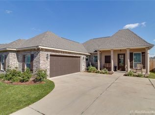 342 Camelback Dr, Bossier City, LA 71111