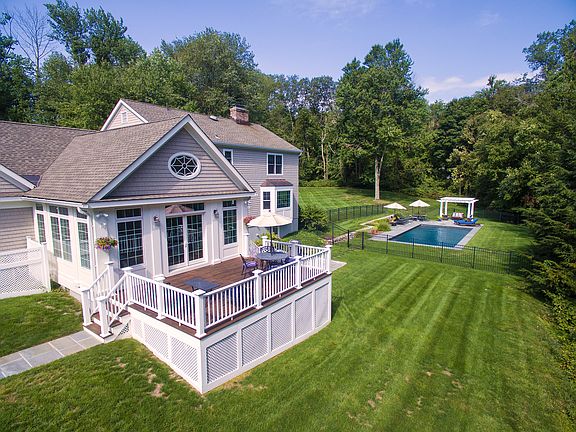 1381 Smith Ridge Road