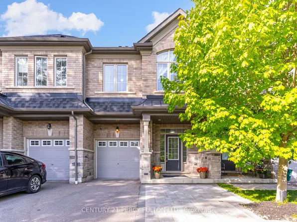 1965 Altona Rd #34, Pickering, ON L1V 0E5