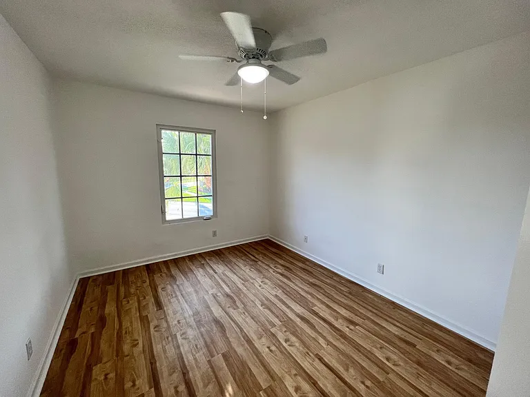 8501 Windy Cir — Photo 19
