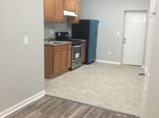 6025 N 21st St, Philadelphia, PA 19138