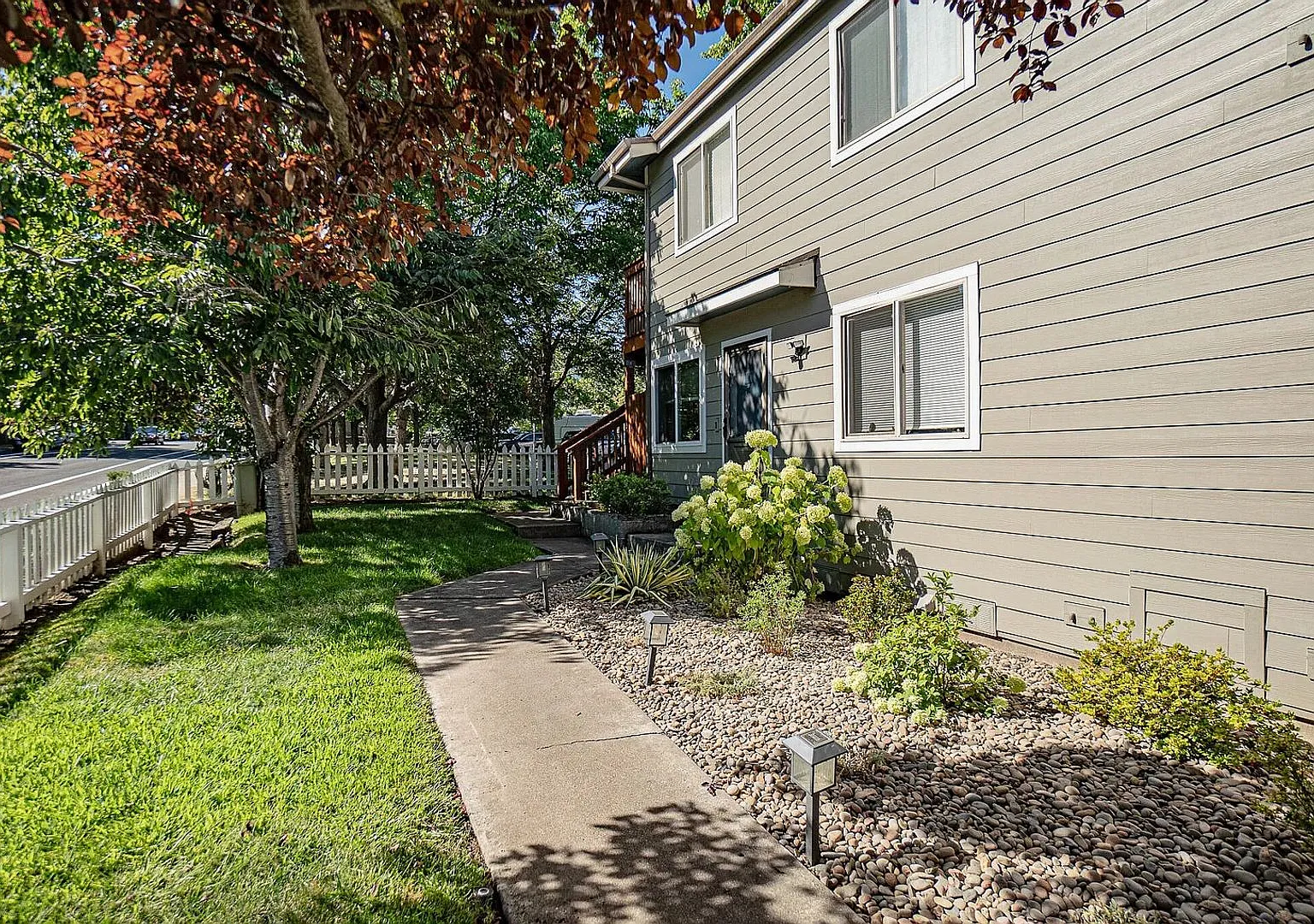 Two bedroom, Two bath Ground Floor Townhouse | Available Now — Photo 2