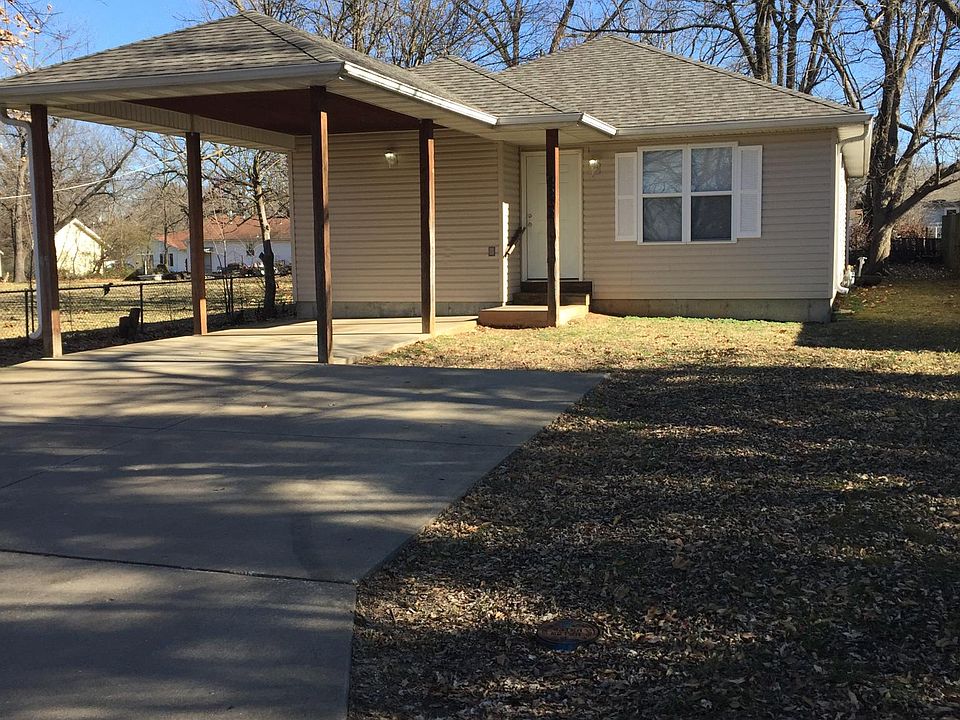Street view of front of house.