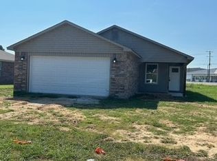 100 Milwood Rd, Clarksville, AR 72830