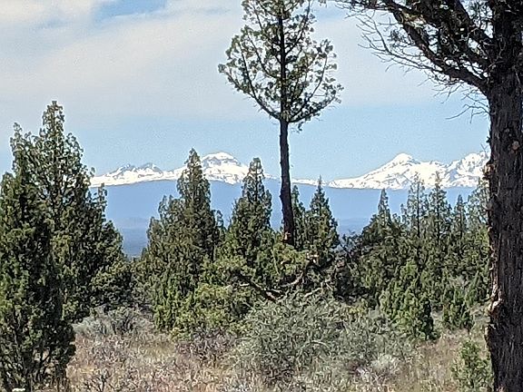 2nd image of 0 SE Sequoia Ln