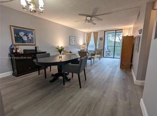 6351 N University Dr APT 312, Tamarac, FL 33321