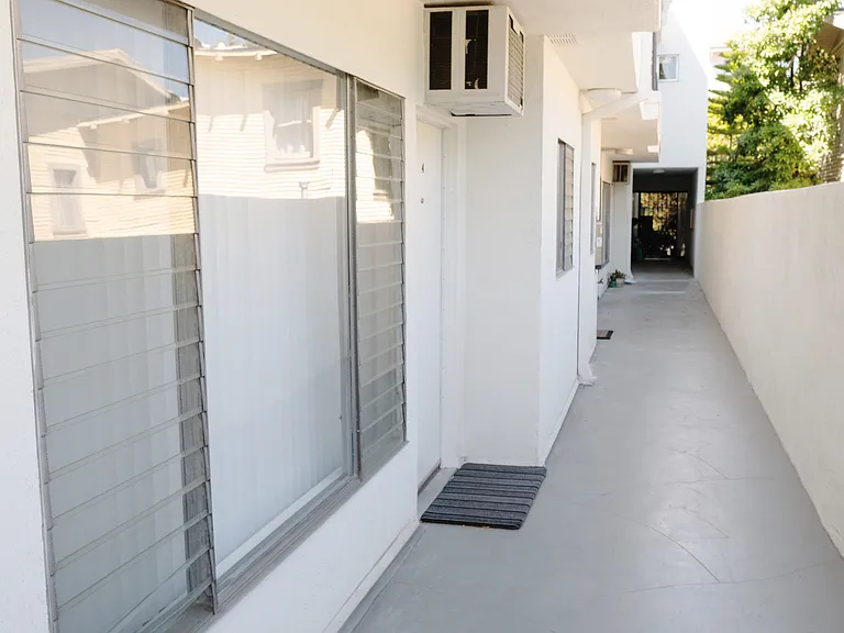 7512 Fountain Ave — Photo 5